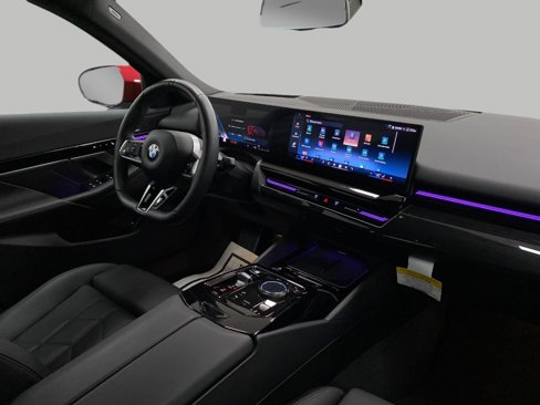 Certified 2025 BMW 530i xDrive w/ M Sport Package image 19