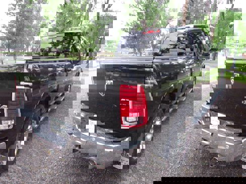 Used 2017 RAM 1500 Laramie w/ Convenience Group image 3