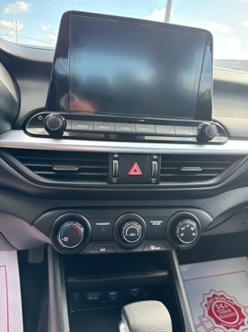 Used 2024 Kia Forte LXS image 13