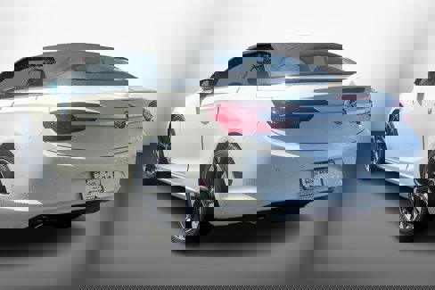 Used 2019 Buick Cascada Premium image 13