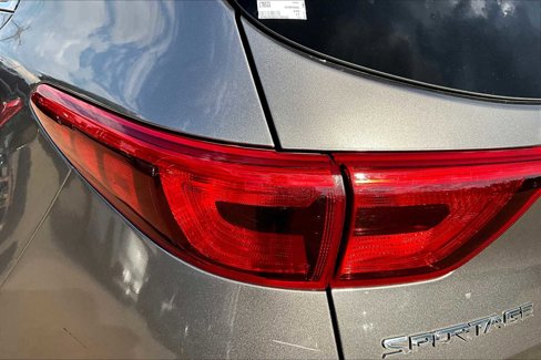 Used 2017 Kia Sportage LX image 25