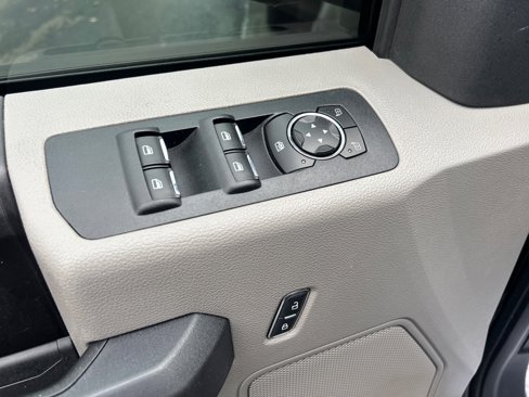 Used 2016 Ford F150 XL w/ Equipment Group 101A Mid image 21