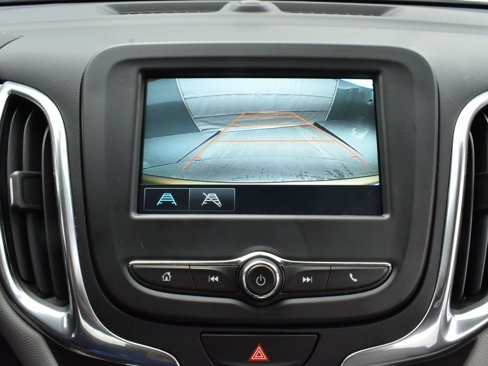 Used 2018 Chevrolet Equinox LS image 6
