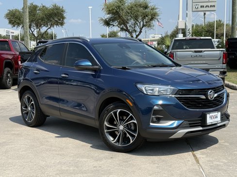 Used 2021 Buick Encore GX Select image 2