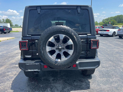 Used 2018 Jeep Wrangler Unlimited Sahara image 7