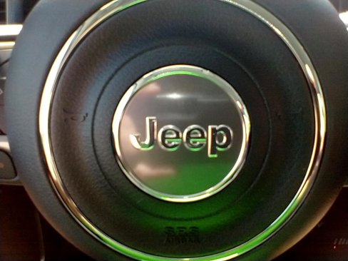Used 2022 Jeep Renegade Limited image 29