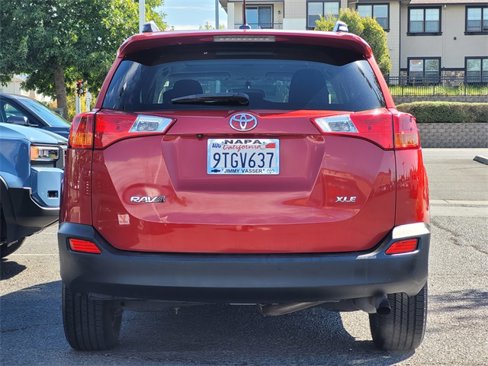 Used 2015 Toyota RAV4 XLE image 7