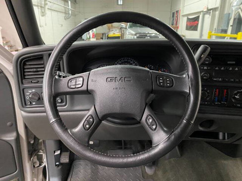Used 2005 GMC Sierra 1500 SLE w/ Light Duty Power Package image 18
