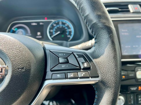 Used 2021 Nissan Leaf SV image 21