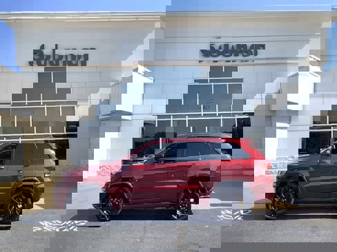 Certified 2020 Jeep Grand Cherokee Altitude image 1