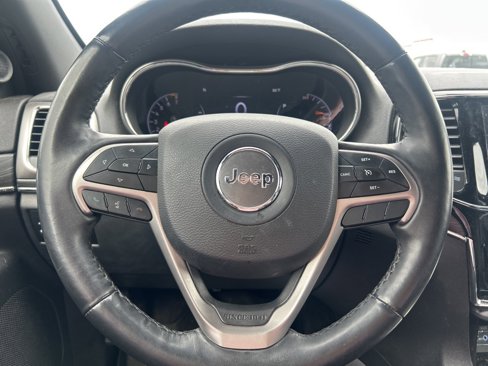 Used 2019 Jeep Grand Cherokee Limited w/ Trailer Tow Group IV image 20
