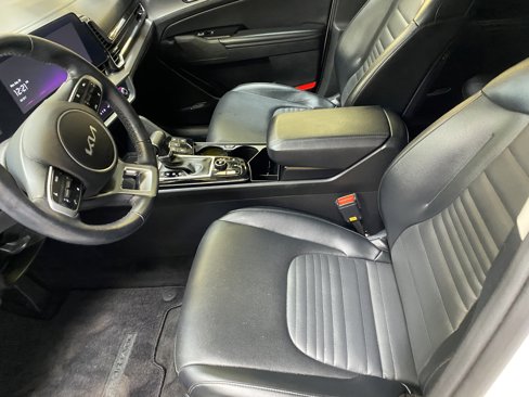 Used 2024 Kia Sportage SX image 19