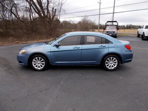 Used 2011 Chrysler 200 Touring image 6