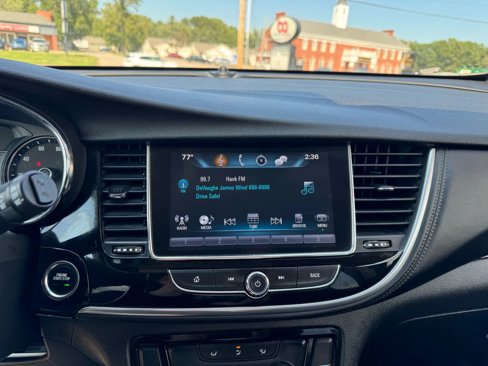 Used 2020 Buick Encore Preferred w/ Safety Package image 18