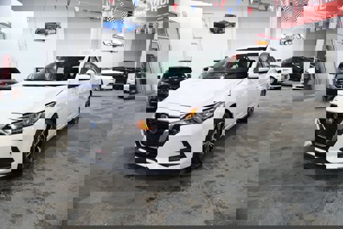 Used 2023 Nissan Sentra SV image 4