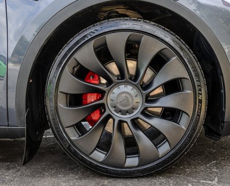 Used 2022 Tesla Model Y Performance image 28