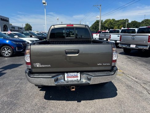 Used 2010 Toyota Tacoma 4x4 Access Cab V6 image 5