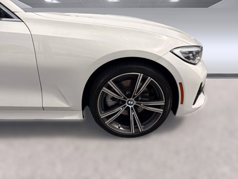 Used 2021 BMW 330i Sedan w/ Convenience Package image 12