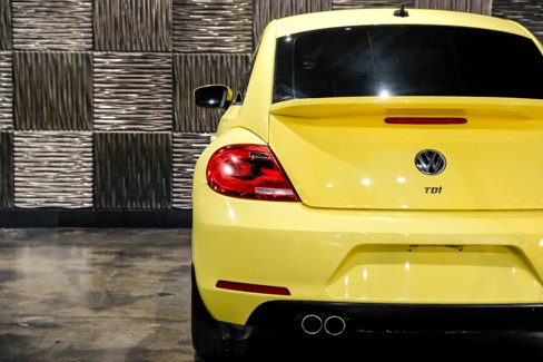 Used 2014 Volkswagen Beetle TDI image 39