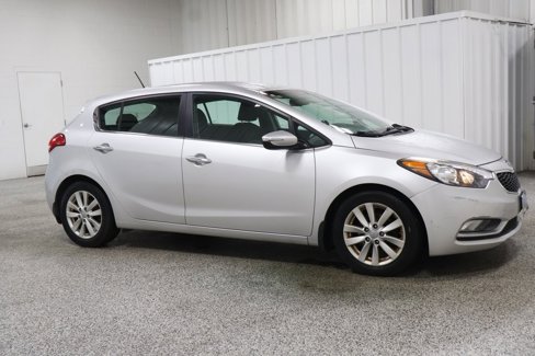 Used 2015 Kia Forte EX image 2