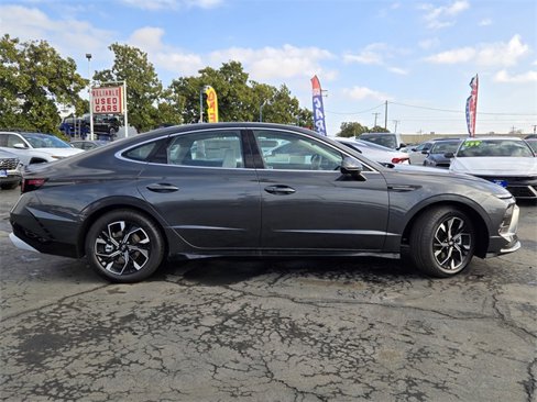 New 2024 Hyundai Sonata SEL image 4