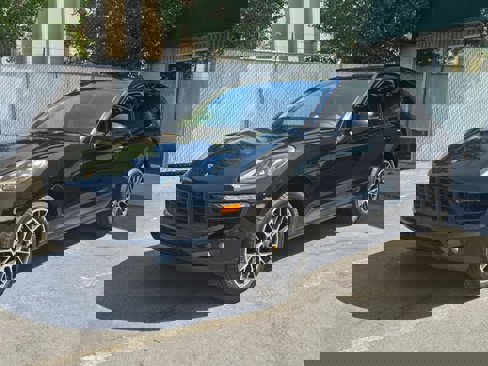 Used 2018 Porsche Macan image 3