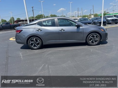 Used 2024 Nissan Sentra SV image 4