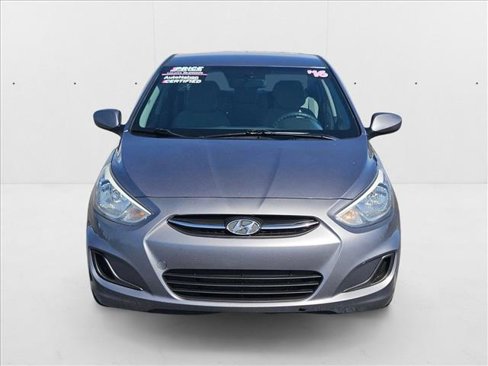 Used 2016 Hyundai Accent SE image 2