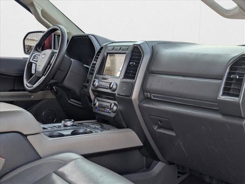 Used 2018 Ford Expedition Max XLT w/ Equipment Group 202A image 22