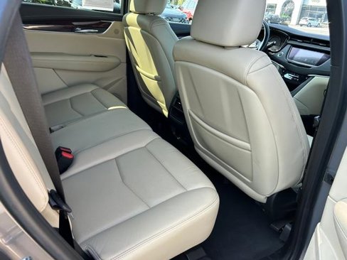 Used 2019 Cadillac XT5 Luxury image 23