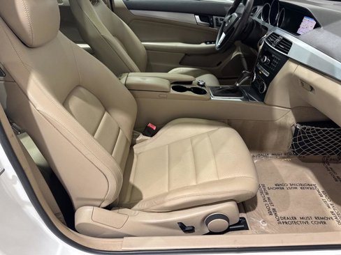 Used 2013 Mercedes-Benz C 250 Coupe image 47