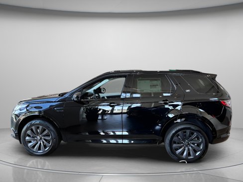 New 2025 Land Rover Discovery Sport S image 1