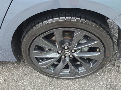 Used 2023 Toyota Corolla SE image 30