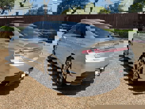 Used 2014 Lincoln MKZ Hybrid w/ Equipment Group 202A Reserve image 10