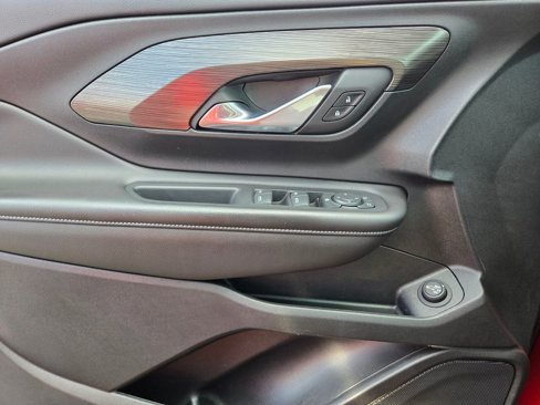 Used 2022 GMC Terrain SLE w/ Driver Convenience Package image 18