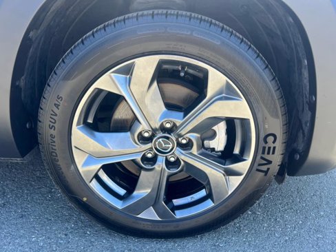 Used 2022 MAZDA MX-30 Electric w/ Premium Plus Pkg image 46