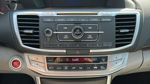 Used 2015 Honda Accord EX image 16