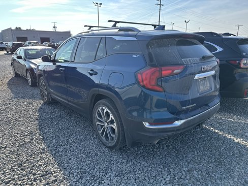 Used 2019 GMC Terrain SLT w/ Preferred Package image 3