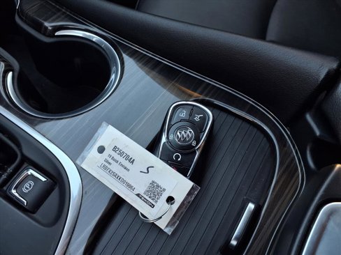 Used 2019 Buick Envision Essence image 11