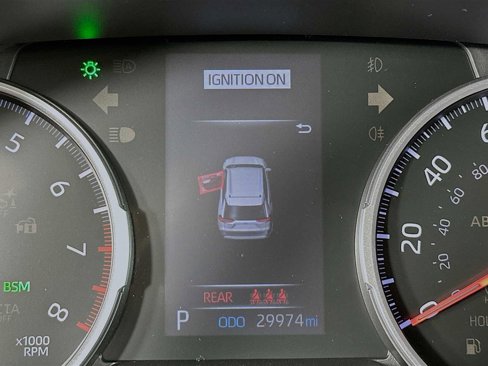 Used 2021 Toyota RAV4 XLE Premium image 12