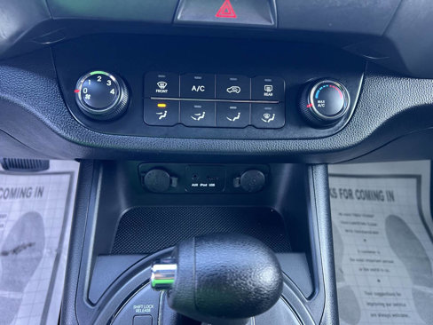 Used 2011 Kia Sportage LX w/ Convenience Pkg image 30