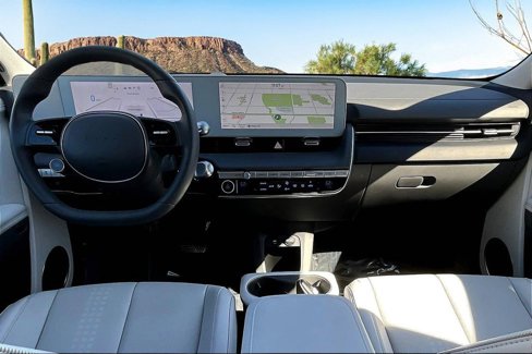 Used 2023 Hyundai Ioniq 5 Limited w/ Cargo Package image 16