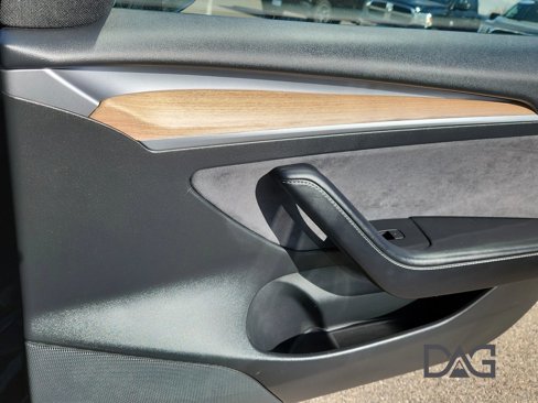 Used 2022 Tesla Model 3 Standard Range image 24