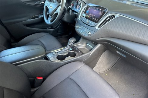 Used 2022 Chevrolet Malibu LT image 19