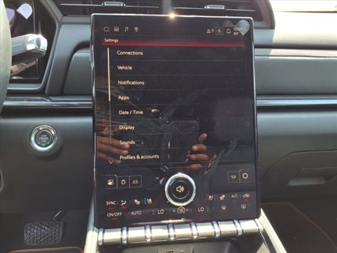 New 2026 GMC Terrain AT4 w/ Convenience Package III image 17