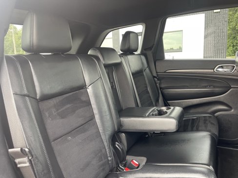 Used 2018 Jeep Grand Cherokee Altitude image 33