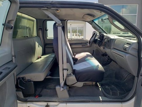 Used 2006 Ford F350 XL image 21
