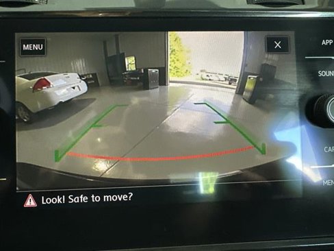Used 2019 Volkswagen Golf SE image 22