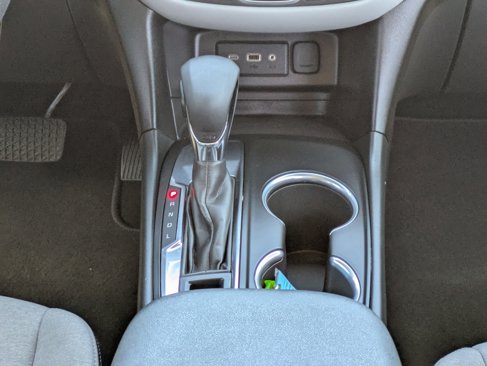 Used 2022 Chevrolet Equinox LS image 19