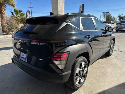Used 2024 Hyundai Kona SEL image 5